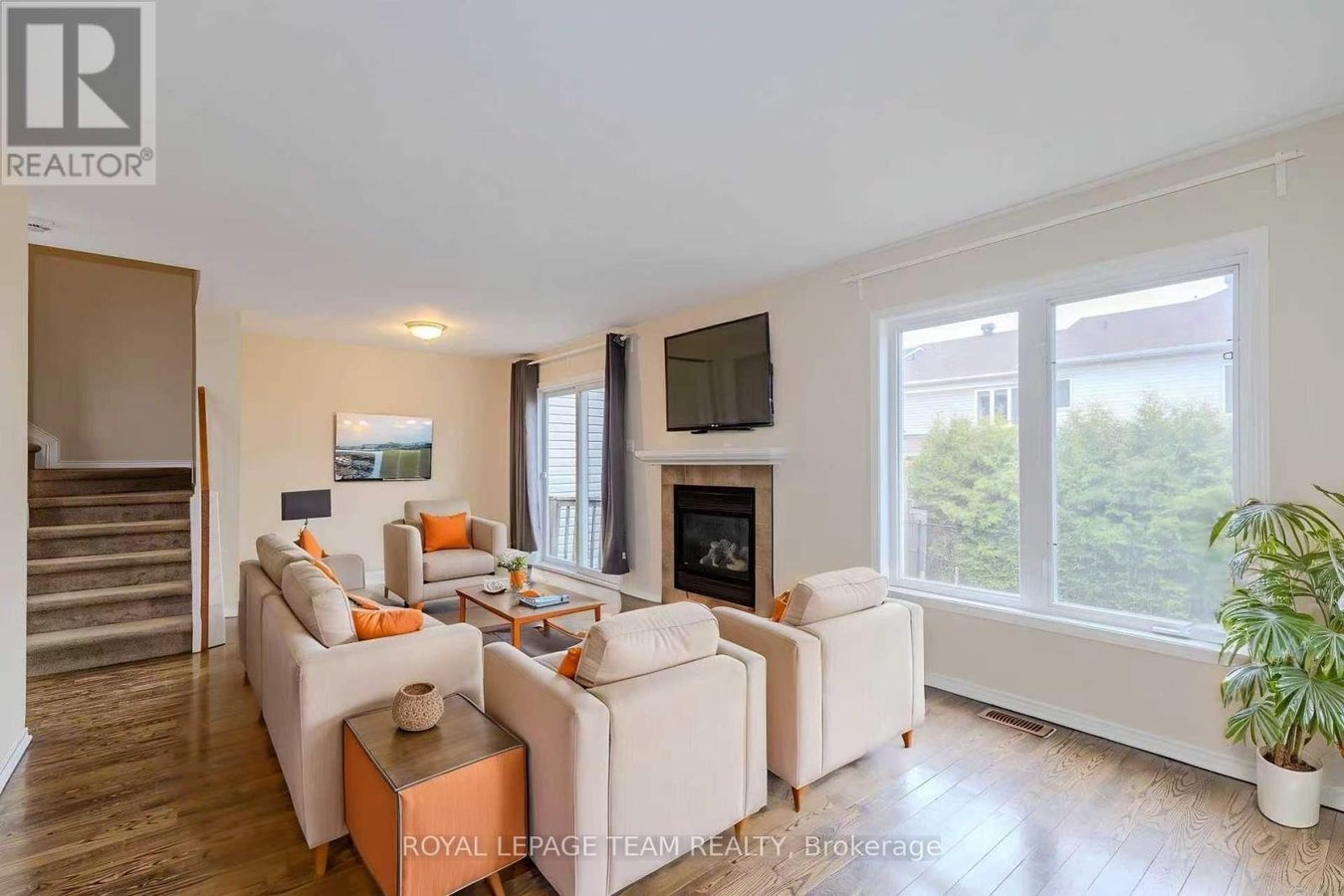 263 CRESTHAVEN DRIVE - Photo 18