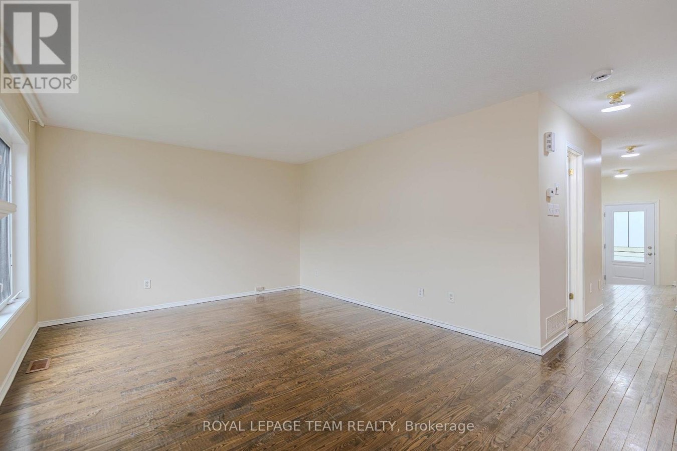 263 CRESTHAVEN DRIVE - Photo 21