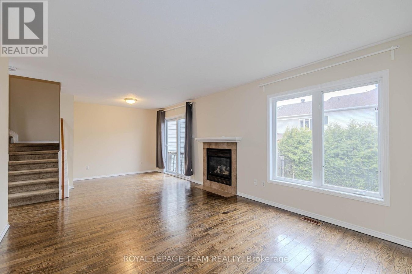 263 CRESTHAVEN DRIVE - Photo 23