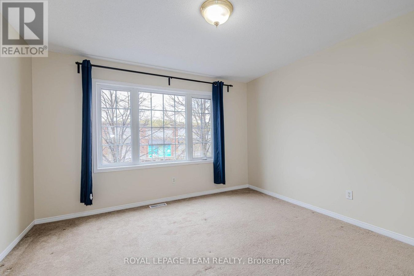 263 CRESTHAVEN DRIVE - Photo 36