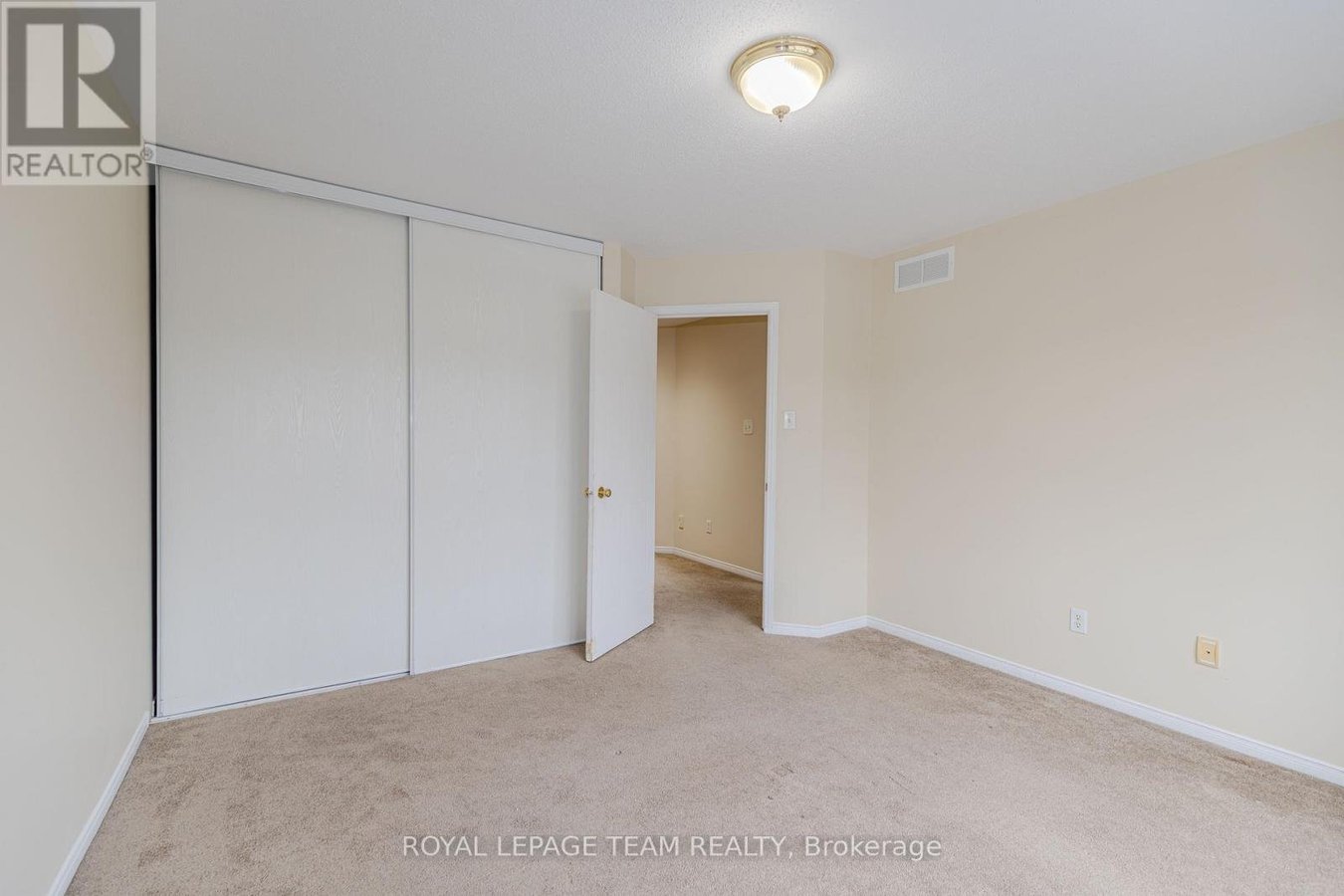 263 CRESTHAVEN DRIVE - Photo 38