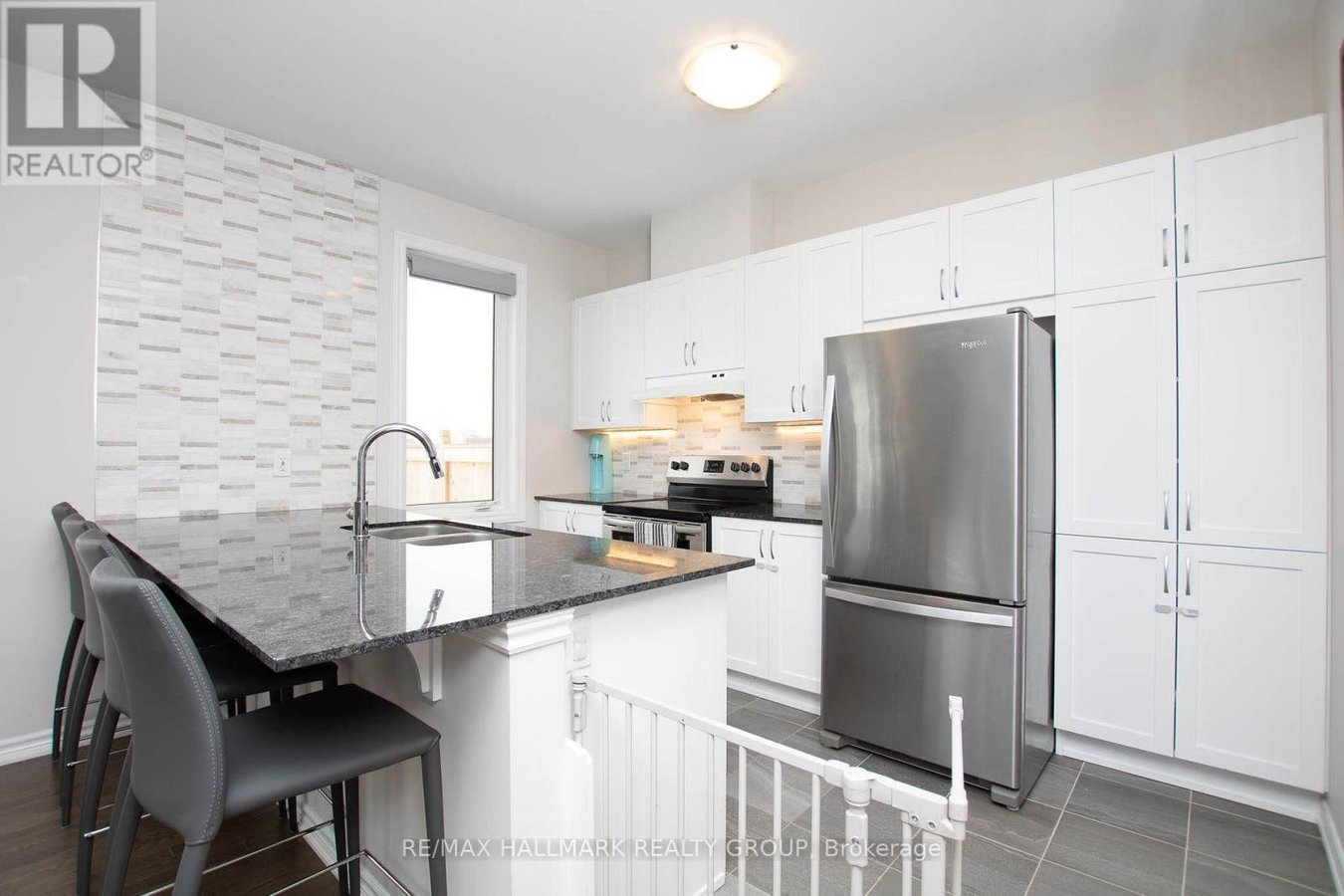 625 CREVIER WALK - Photo 9
