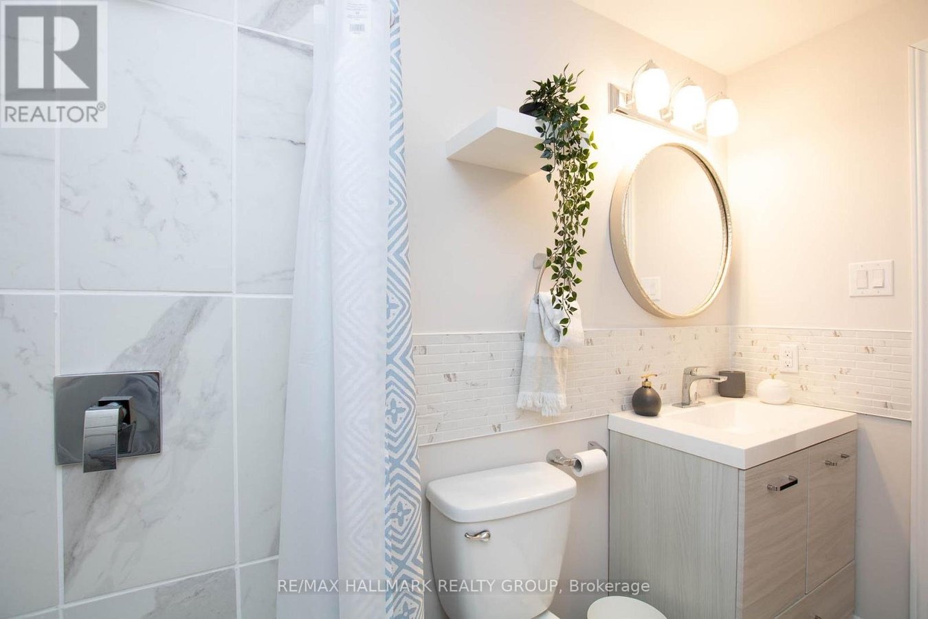 625 CREVIER WALK - Photo 34