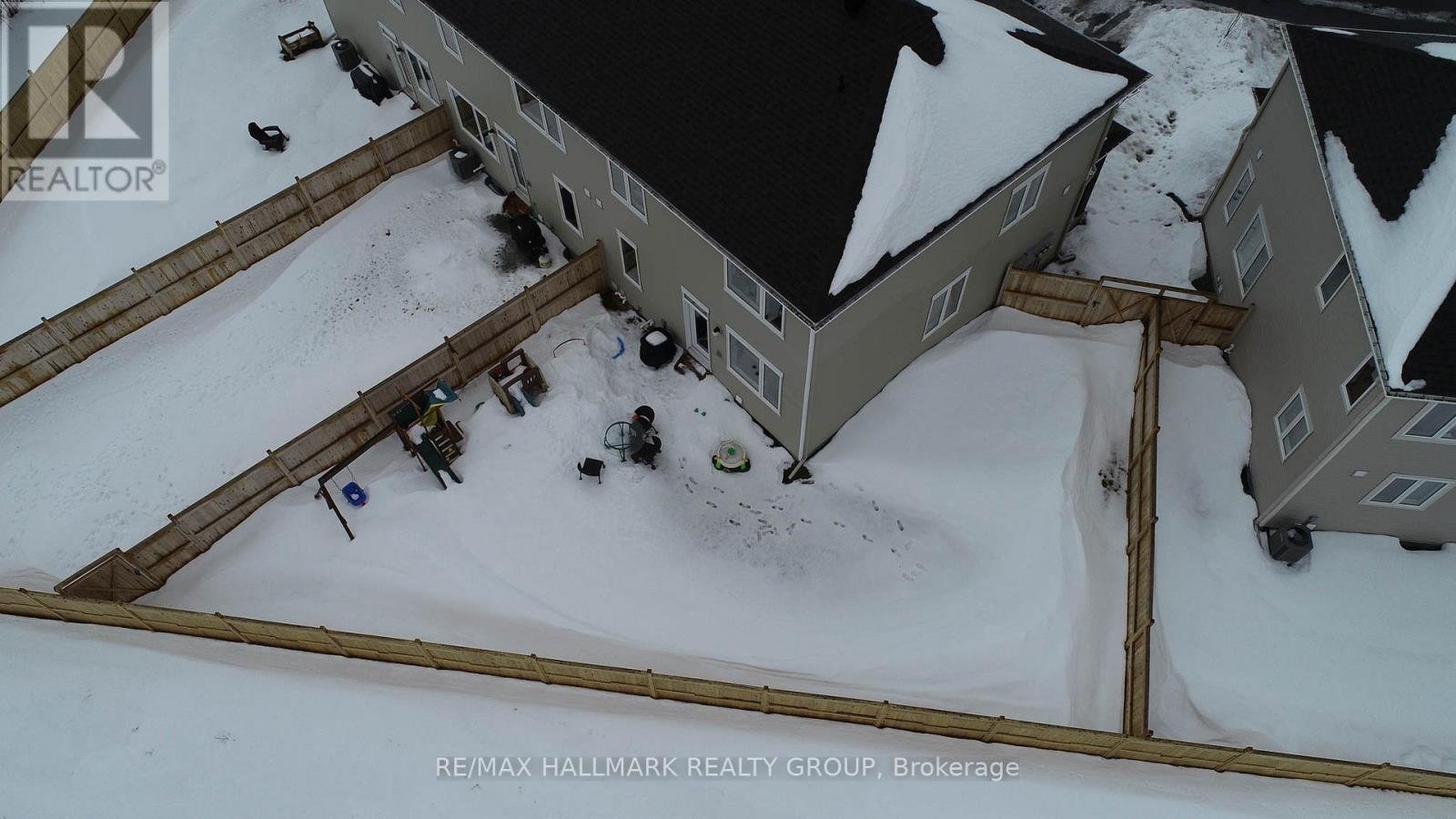 625 CREVIER WALK - Photo 35