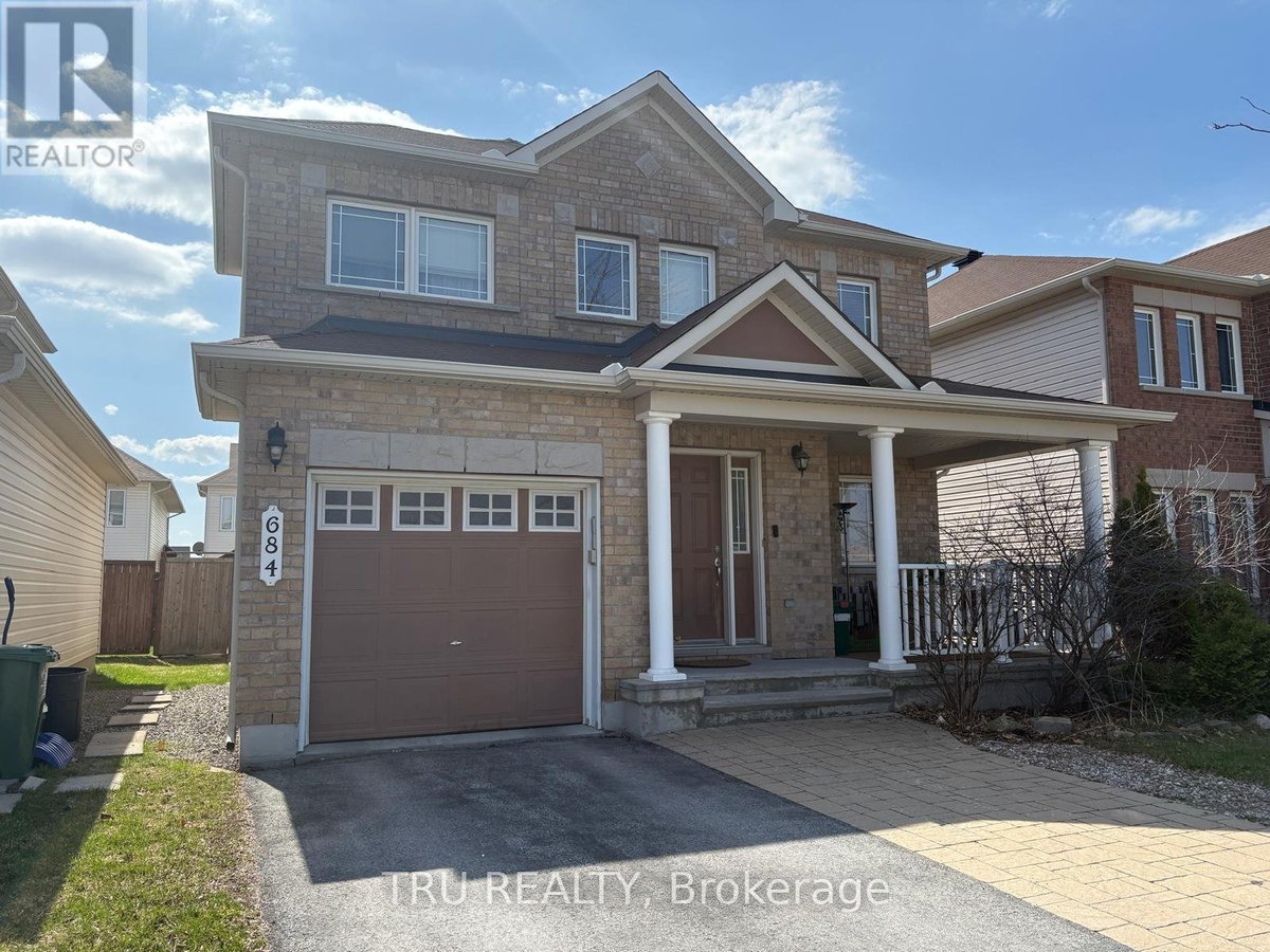 684 BEATRICE DRIVE - Photo 2