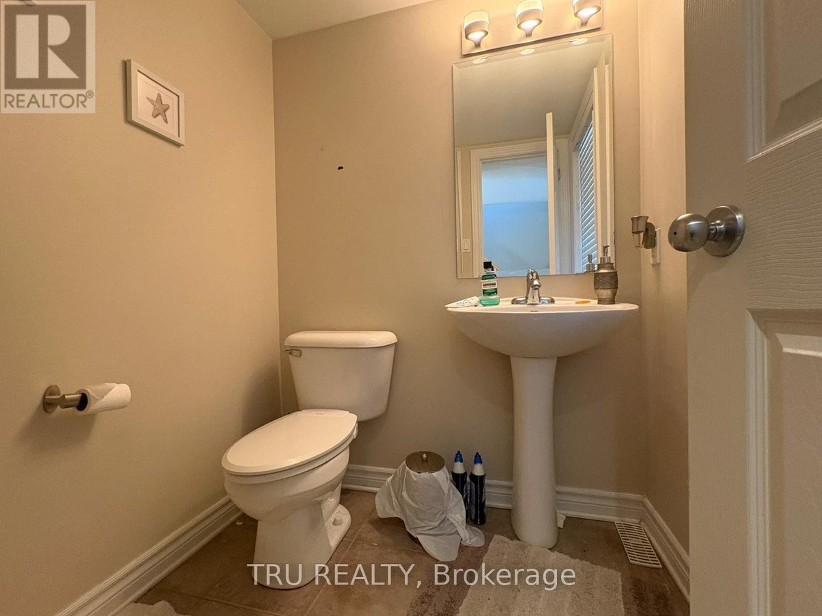 684 BEATRICE DRIVE - Photo 17
