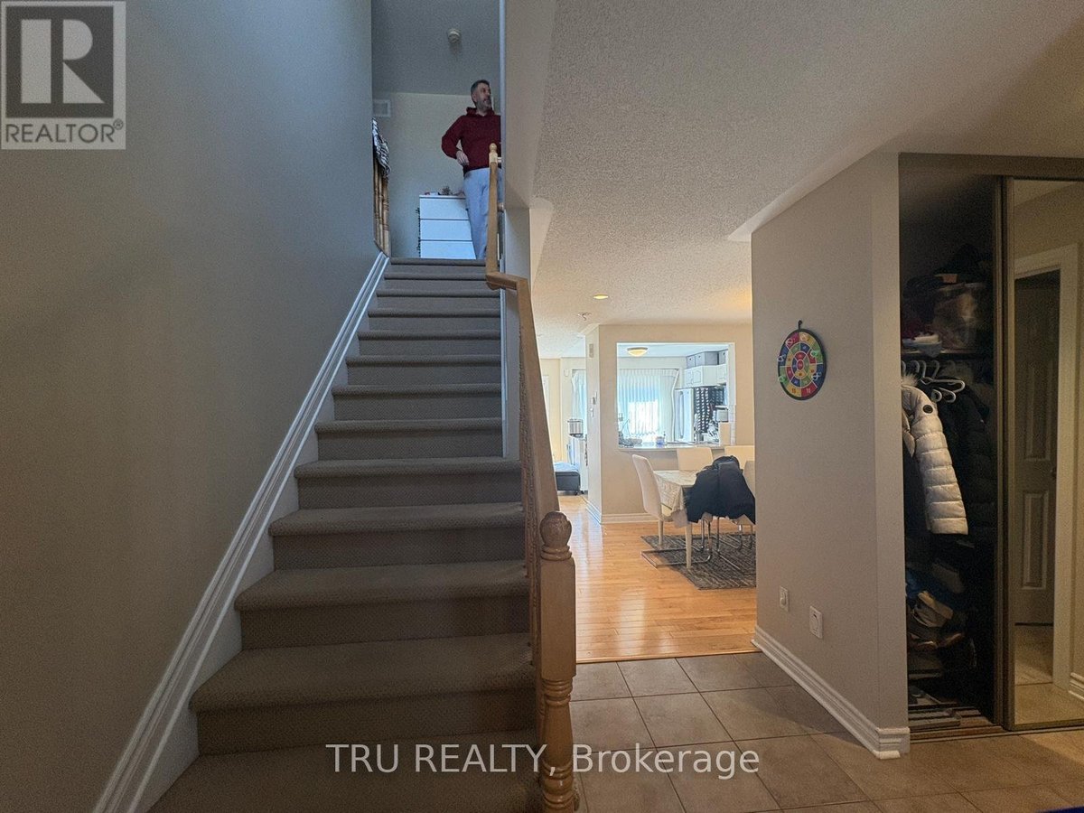 684 BEATRICE DRIVE - Photo 19