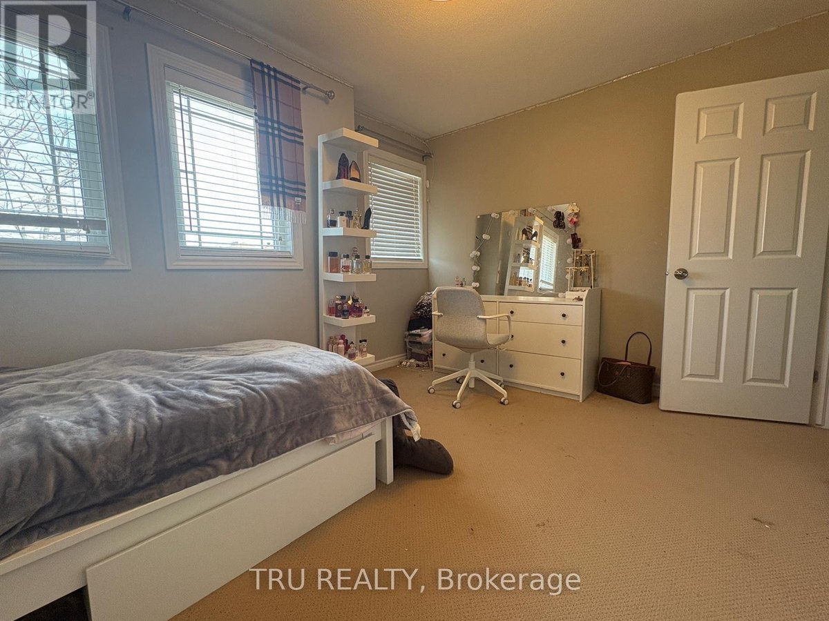 684 BEATRICE DRIVE - Photo 22