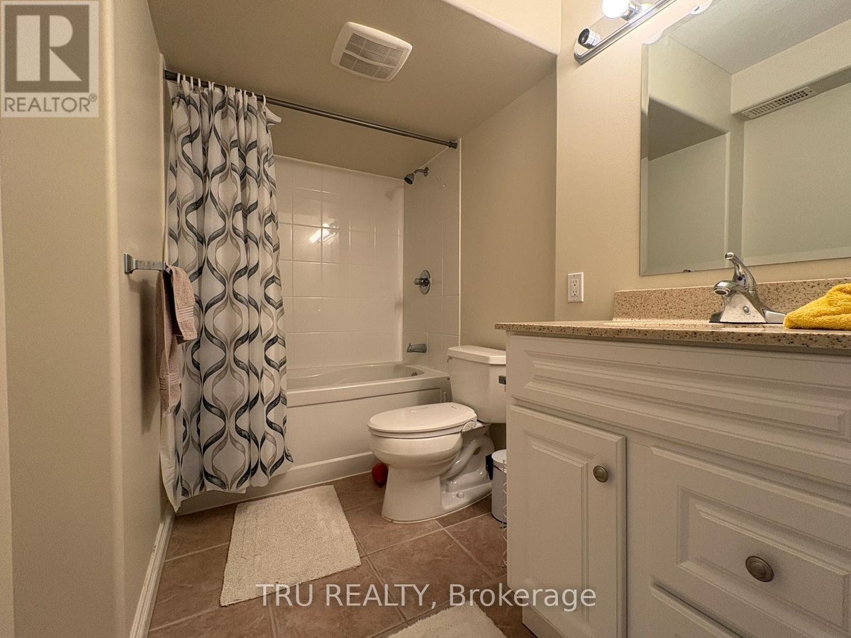 684 BEATRICE DRIVE - Photo 32