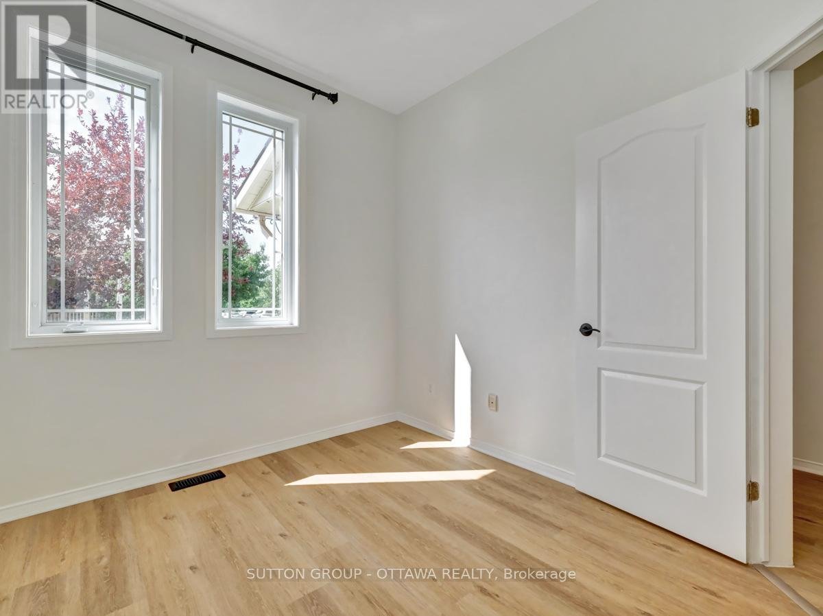 119 WHITEWATER STREET - Photo 14