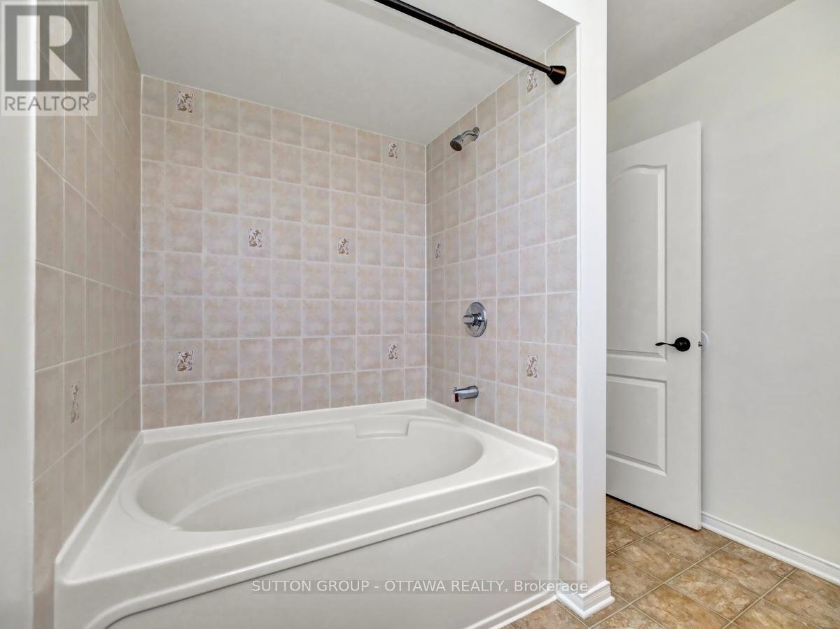 119 WHITEWATER STREET - Photo 19