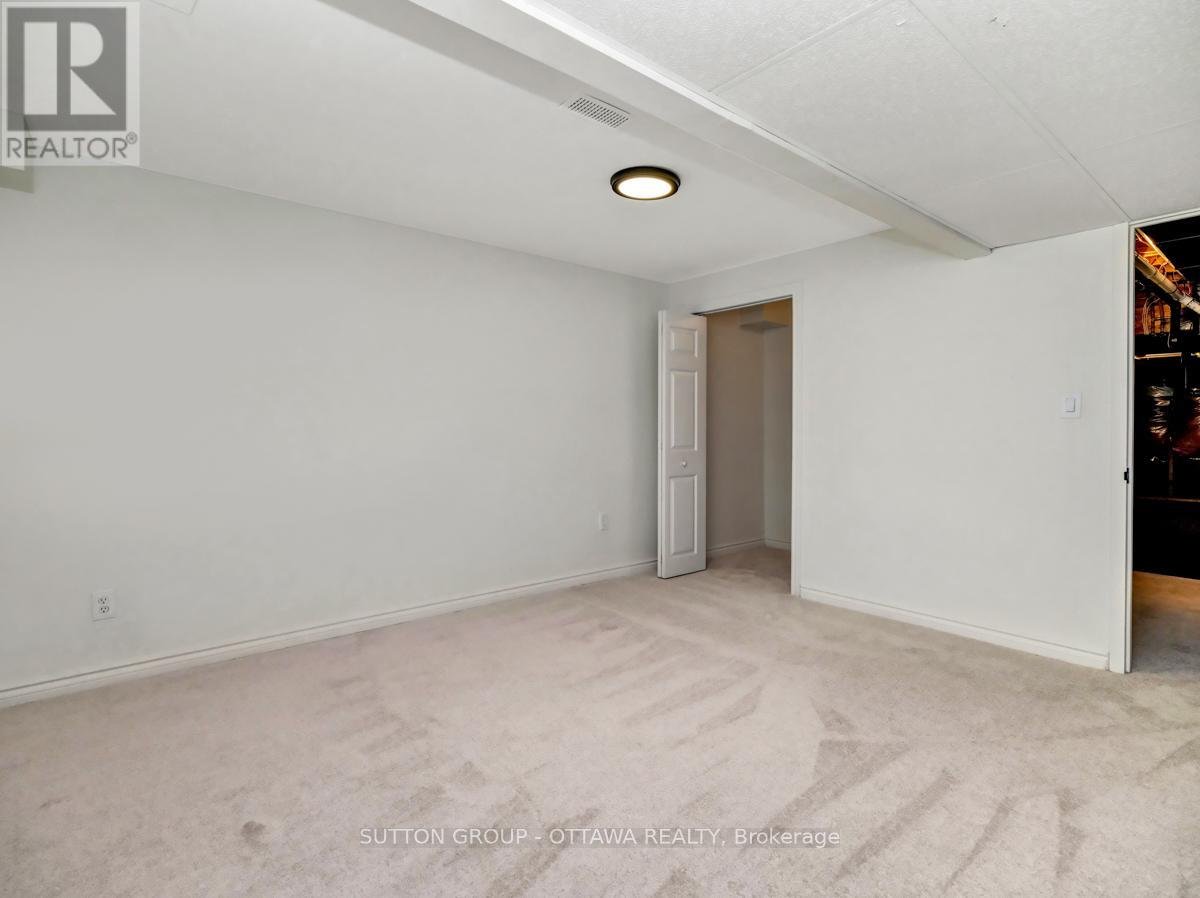 119 WHITEWATER STREET - Photo 27