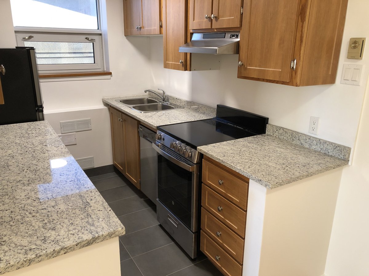 373 Echo Drive - Photo 4