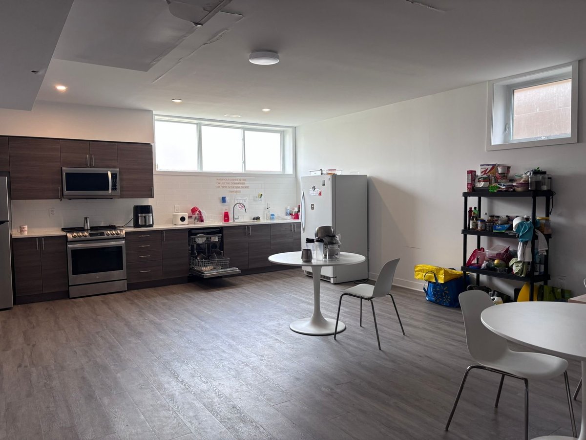 442 Sunnyside Avenue - Photo 15