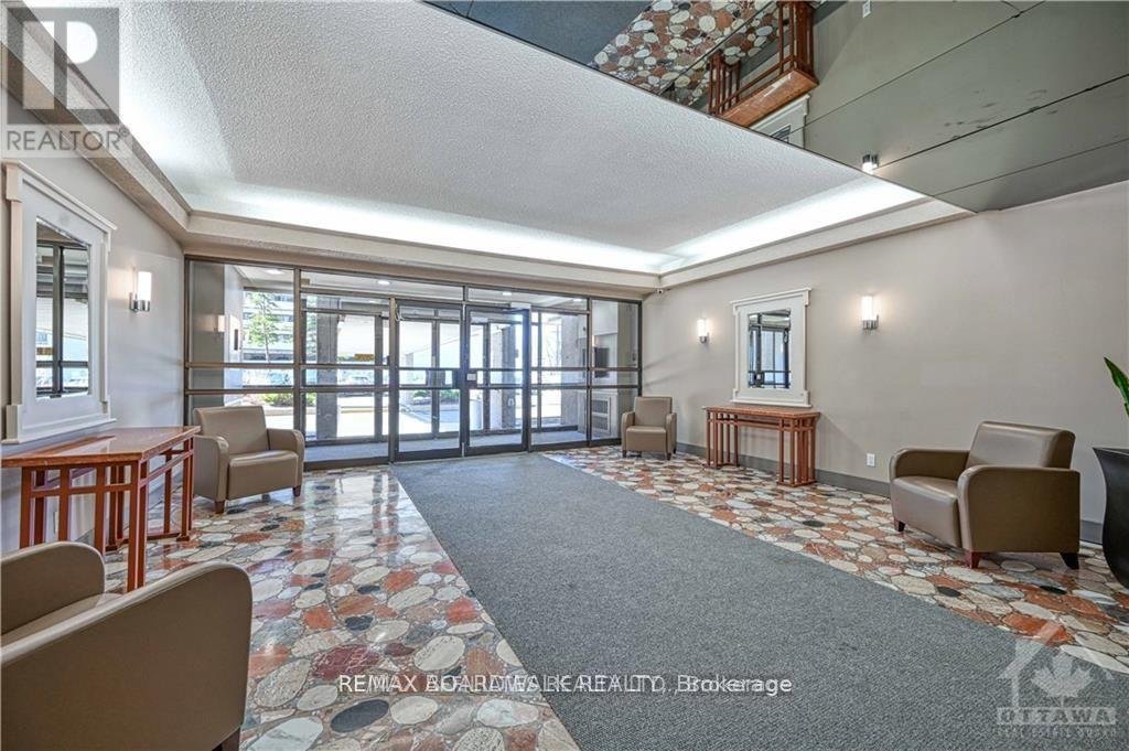 1610 - 1785 RIVERSIDE DRIVE - Photo 2