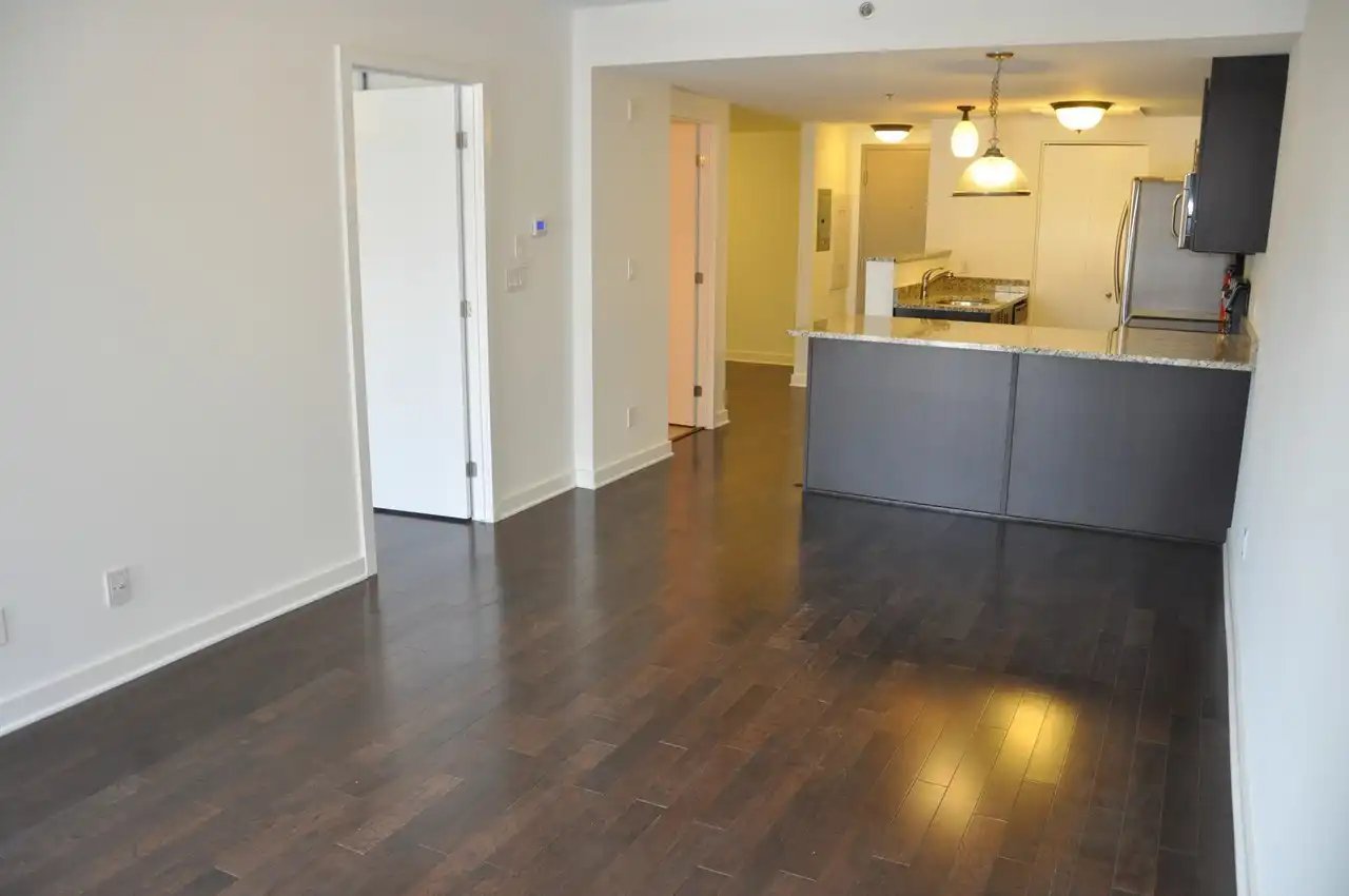 456 King Edward Avenue - Photo 2