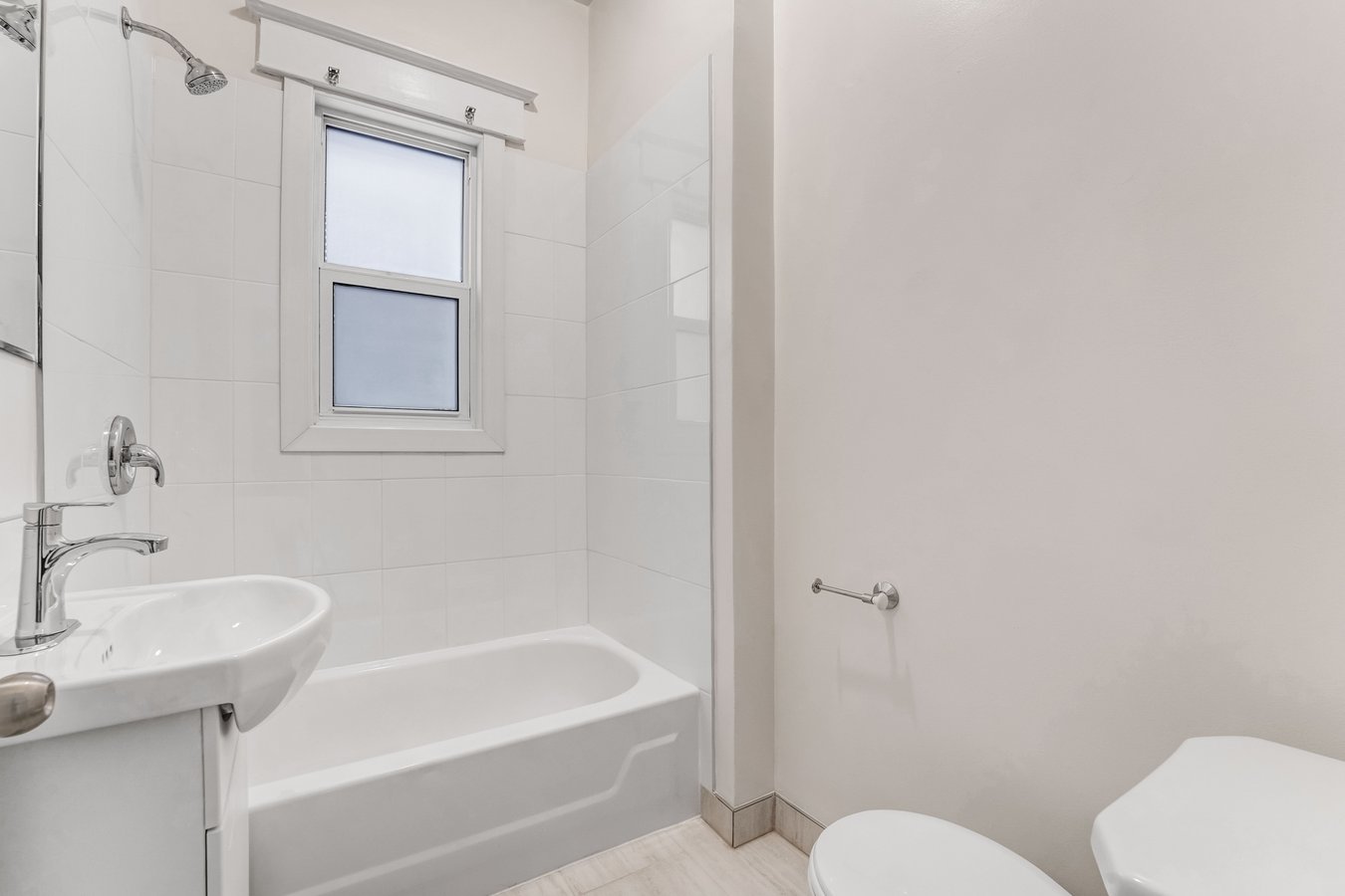170 Ivy Crescent - Photo 7