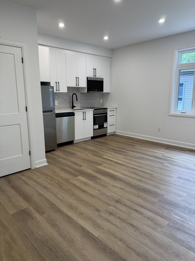123 Harvey Street - Photo 5