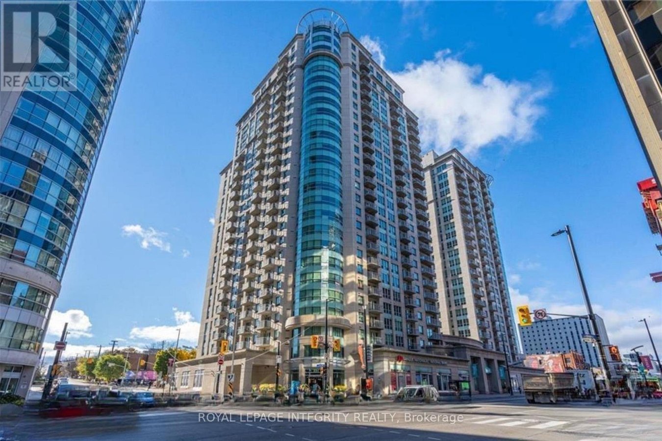 707 - 234 RIDEAU STREET - Photo 1