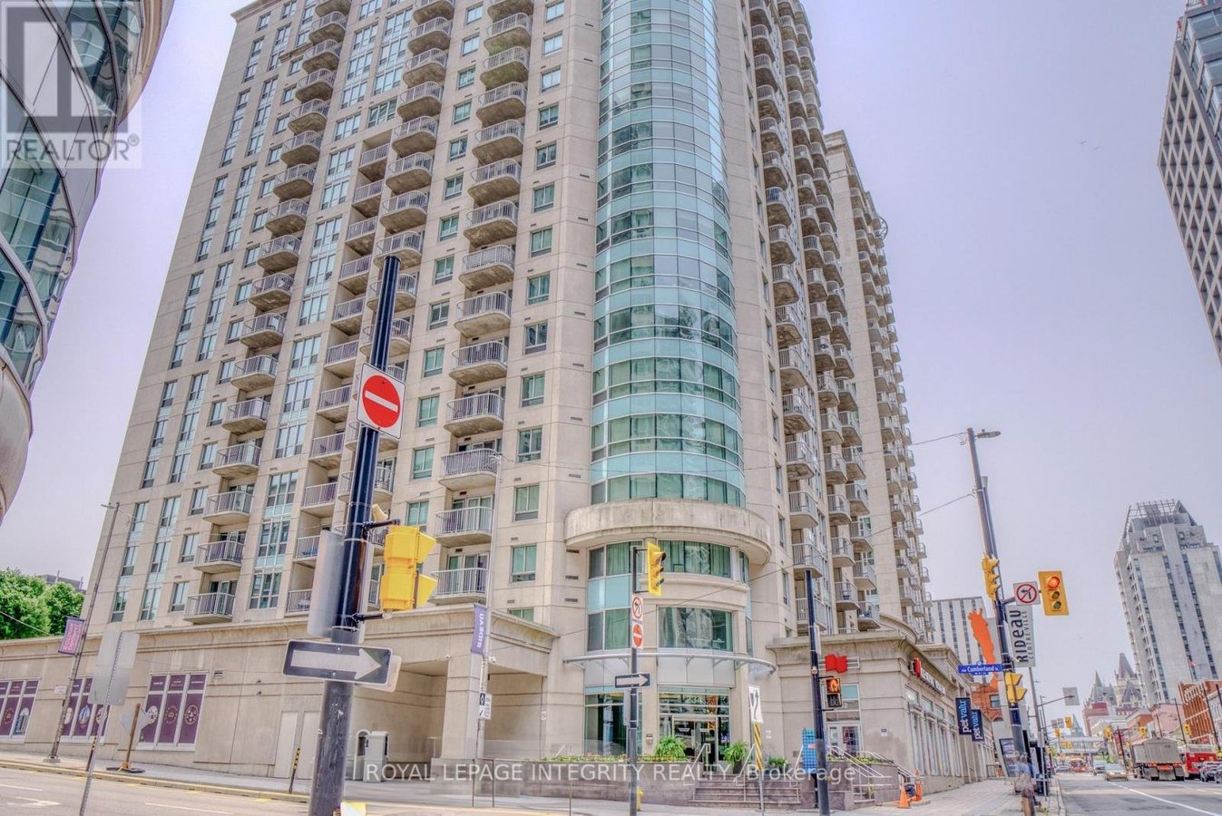 707 - 234 RIDEAU STREET - Photo 2