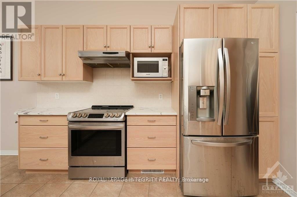 404 KILMARNOCK WAY - Photo 9