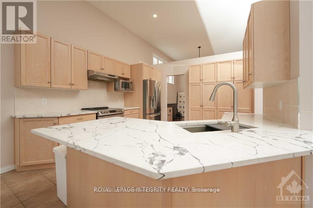 404 KILMARNOCK WAY - Photo 10