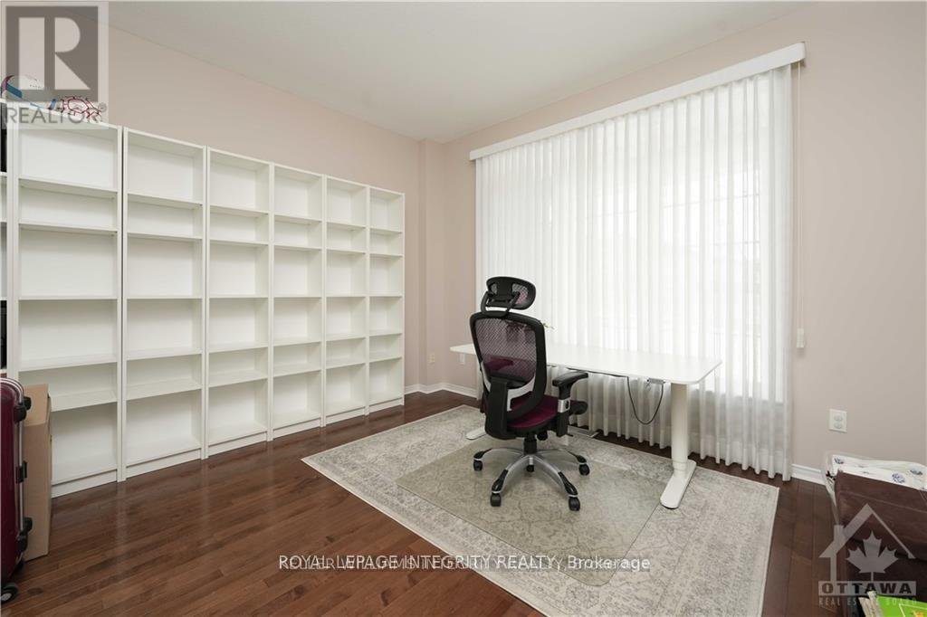 404 KILMARNOCK WAY - Photo 12