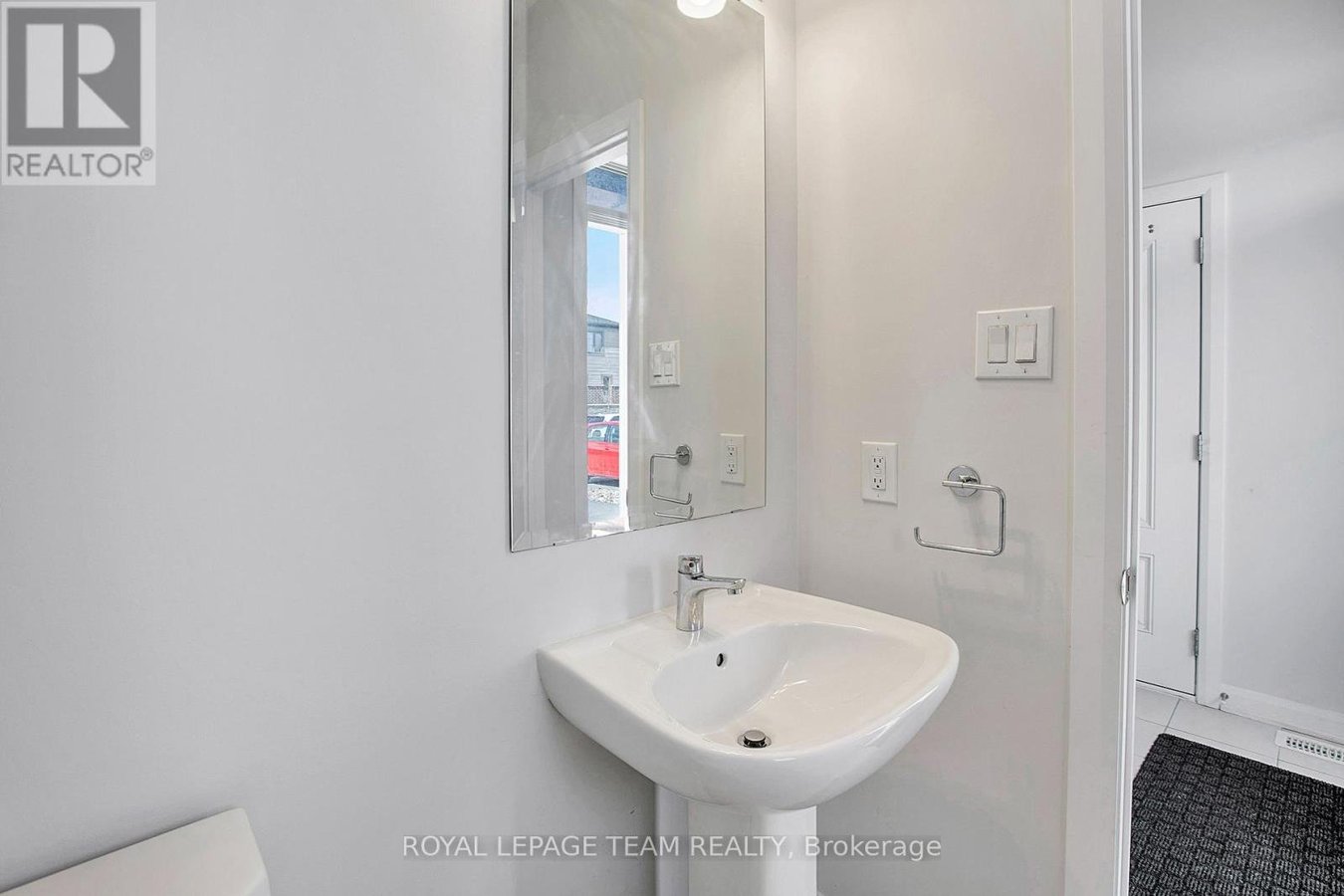 1013 PARABOLICA WAY - Photo 5