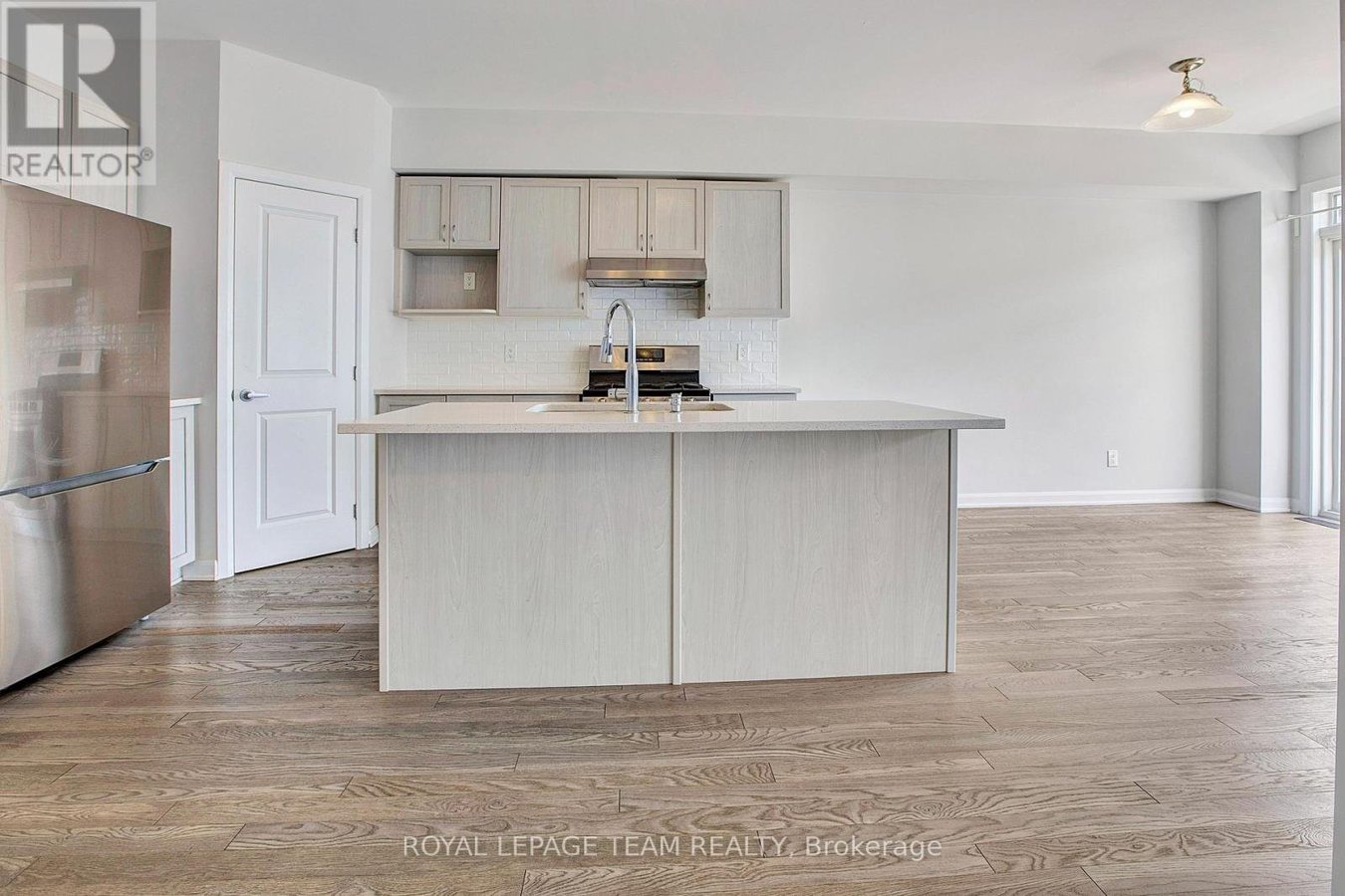 1013 PARABOLICA WAY - Photo 7