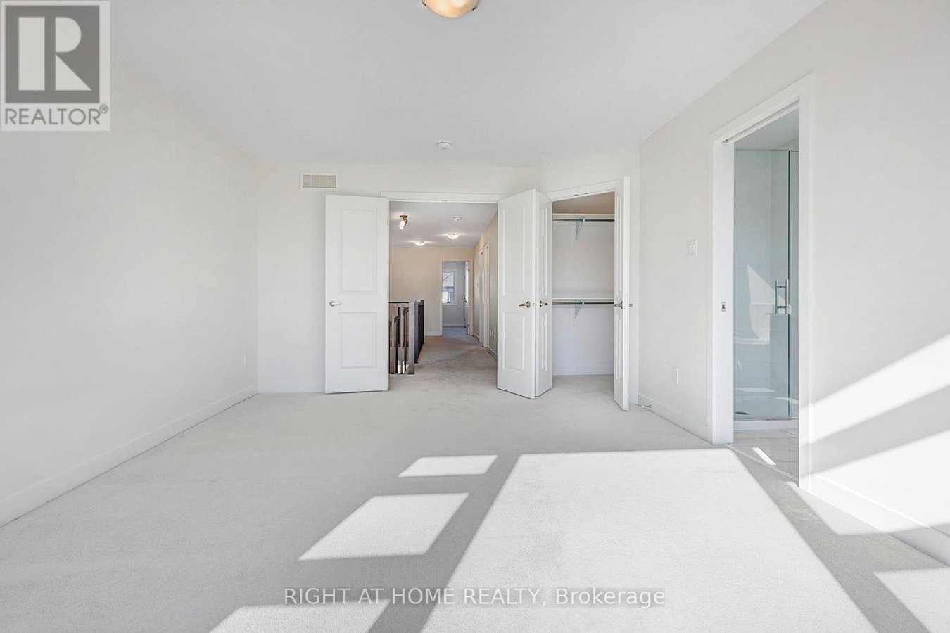 500 TRIANGLE STREET - Photo 17