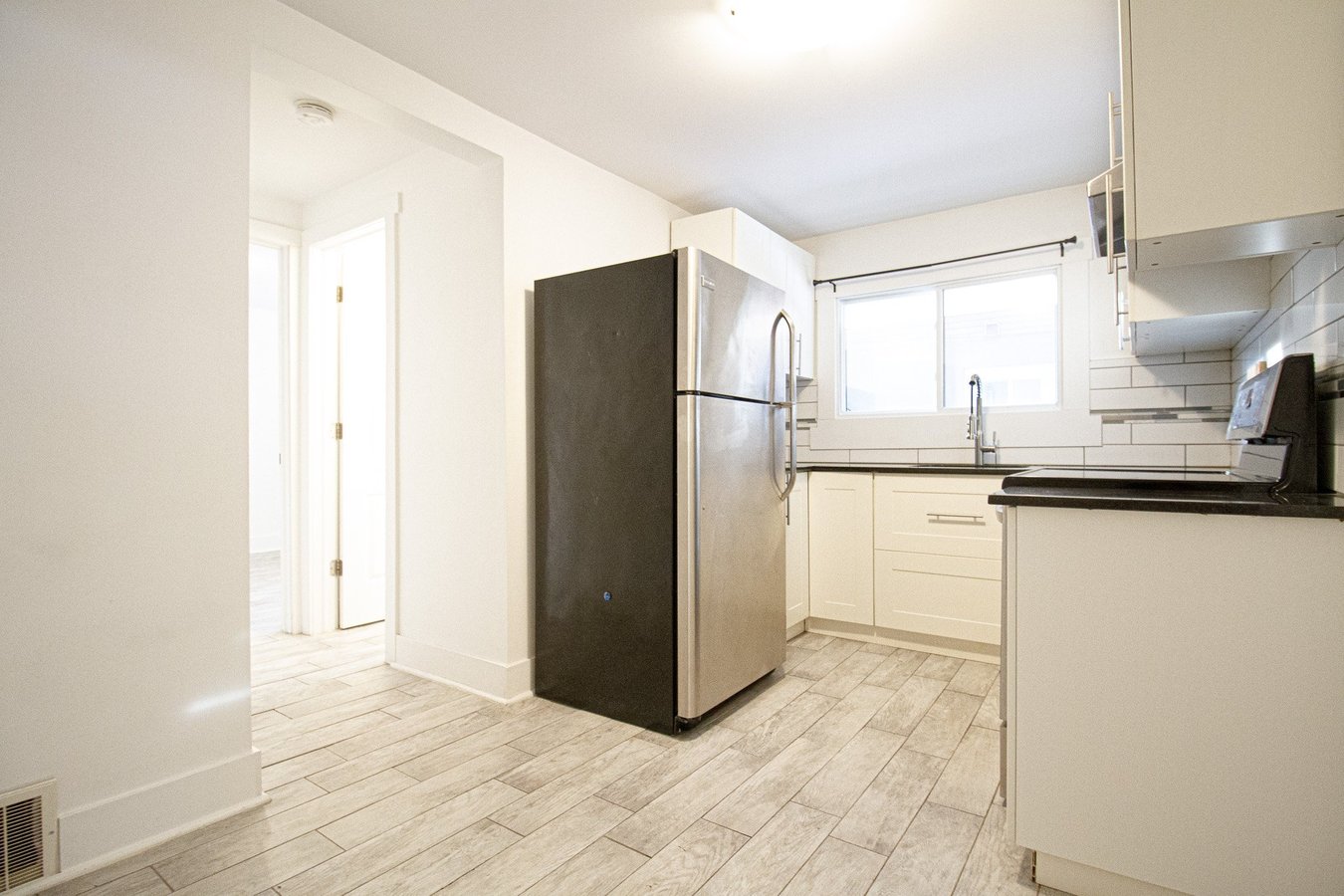 158 Lebrun Street - Photo 11