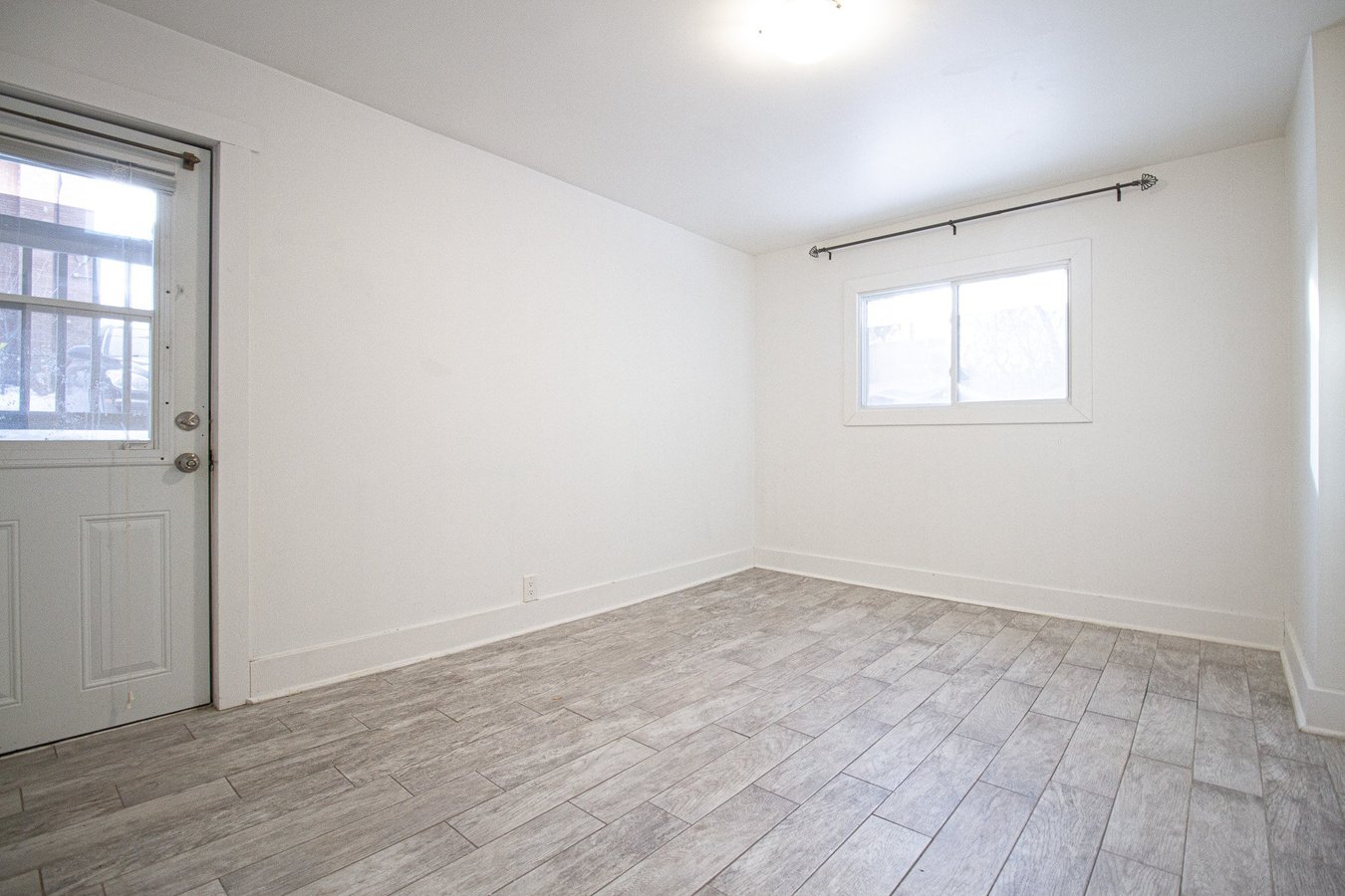 158 Lebrun Street - Photo 18