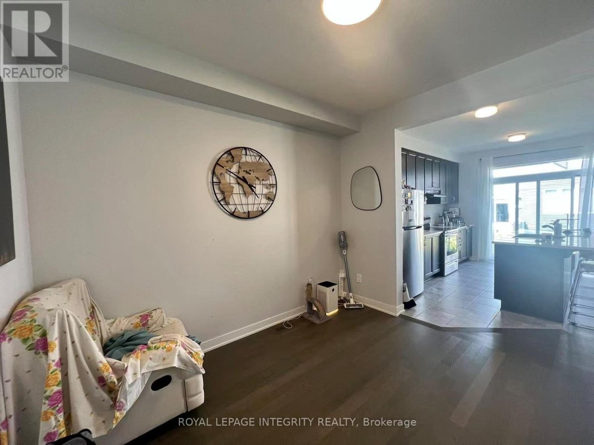 55 KINDRED ROW - Photo 8