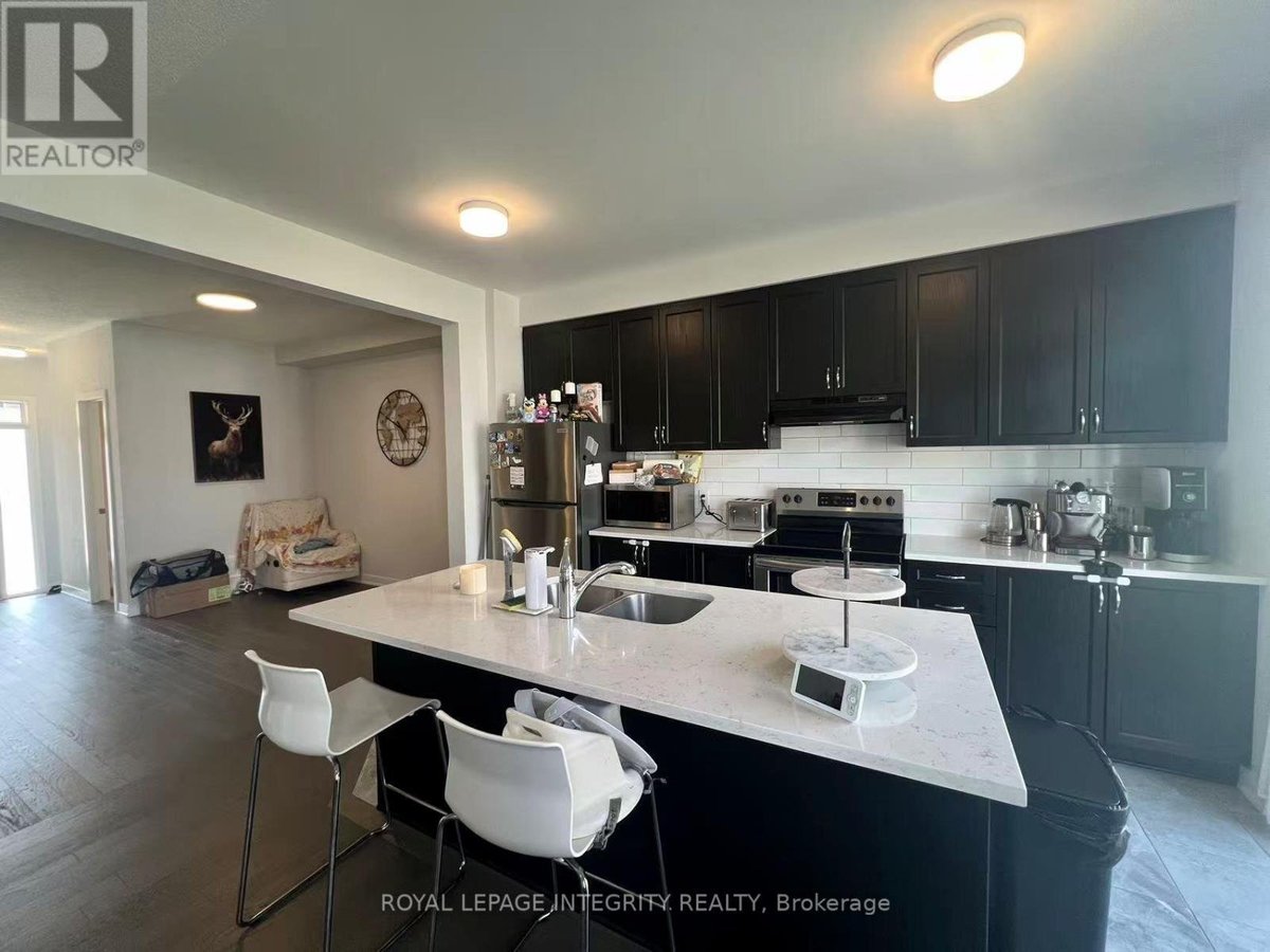 55 KINDRED ROW - Photo 11