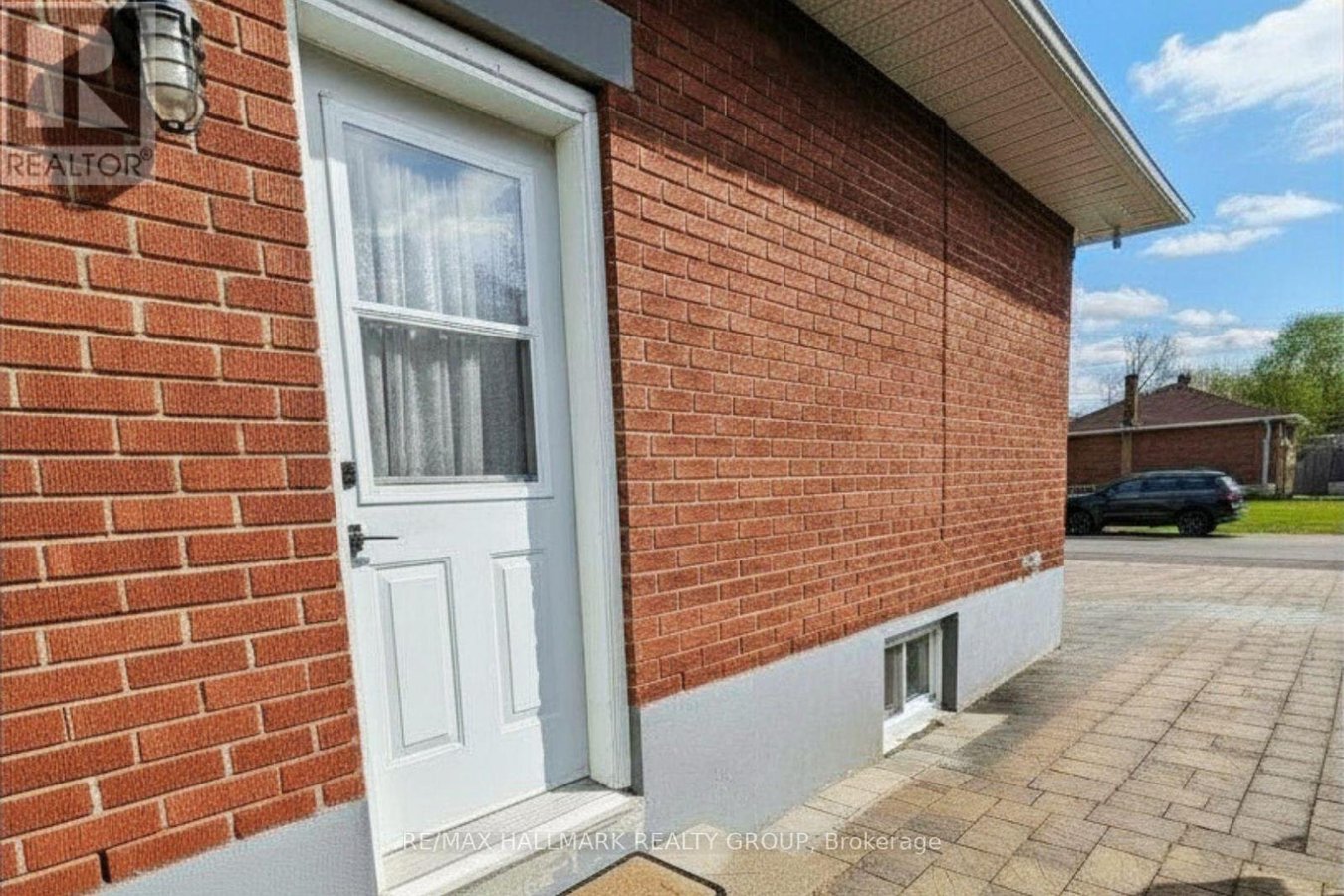 B - 1307 VANCOUVER AVENUE - Photo 1
