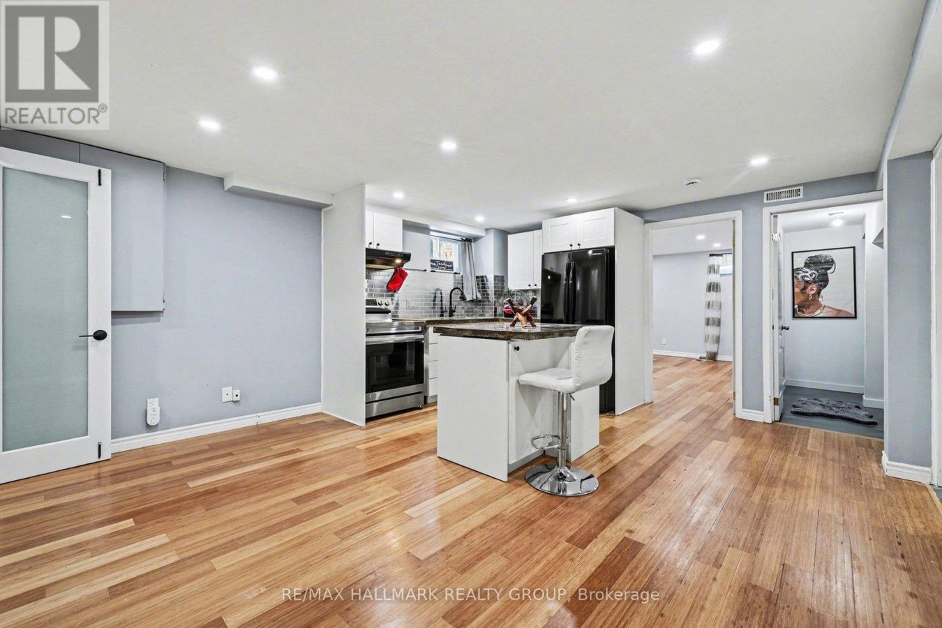 B - 1307 VANCOUVER AVENUE - Photo 5