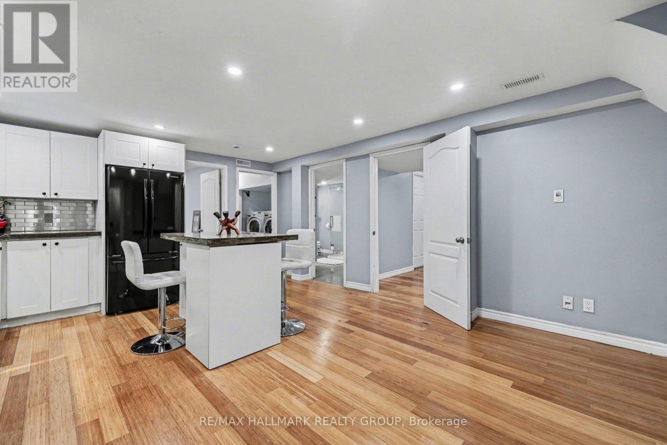B - 1307 VANCOUVER AVENUE - Photo 6