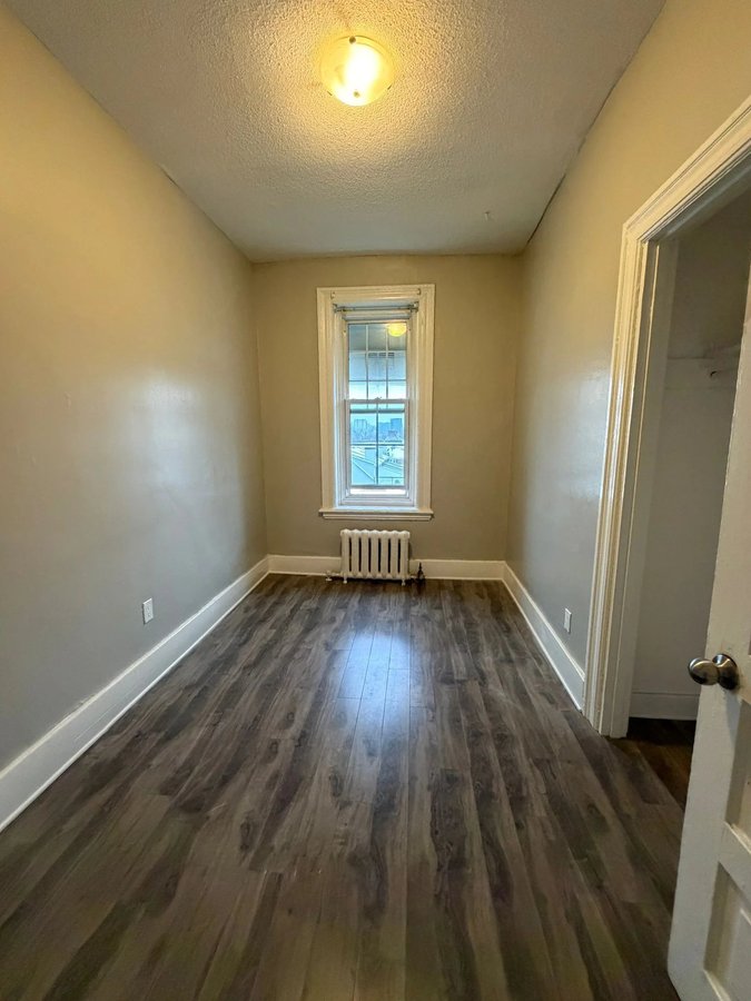 425 Daly Avenue - Photo 6