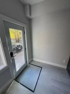 240 Avenue Blackburn - Photo 2