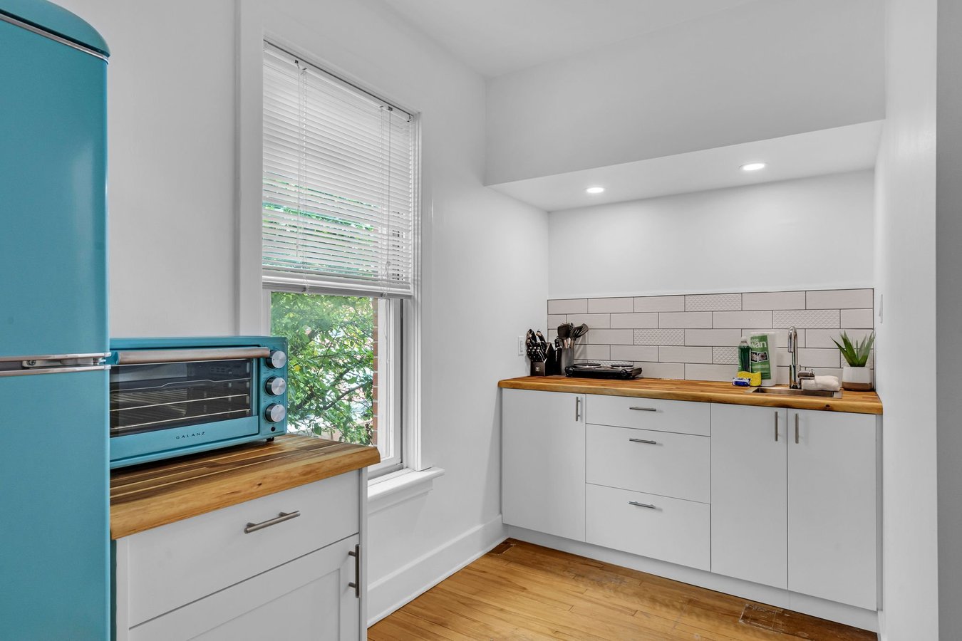 484 Gladstone Avenue - Photo 5