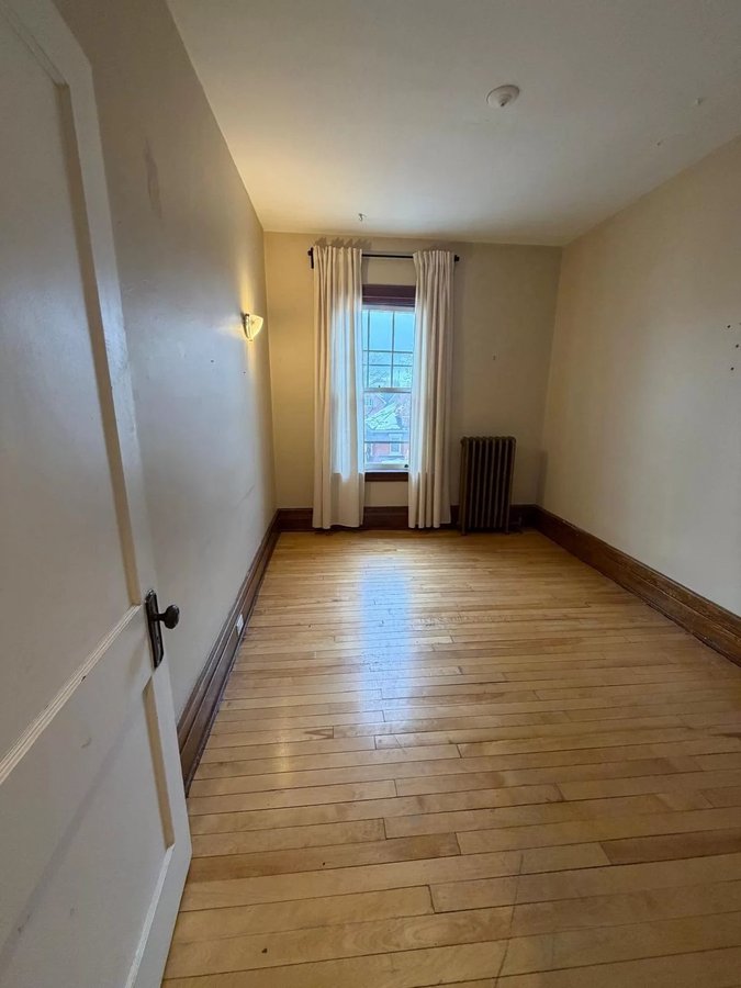 66 Fifth Avenue - Photo 2