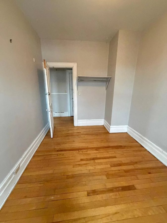 66 Fifth Avenue - Photo 3