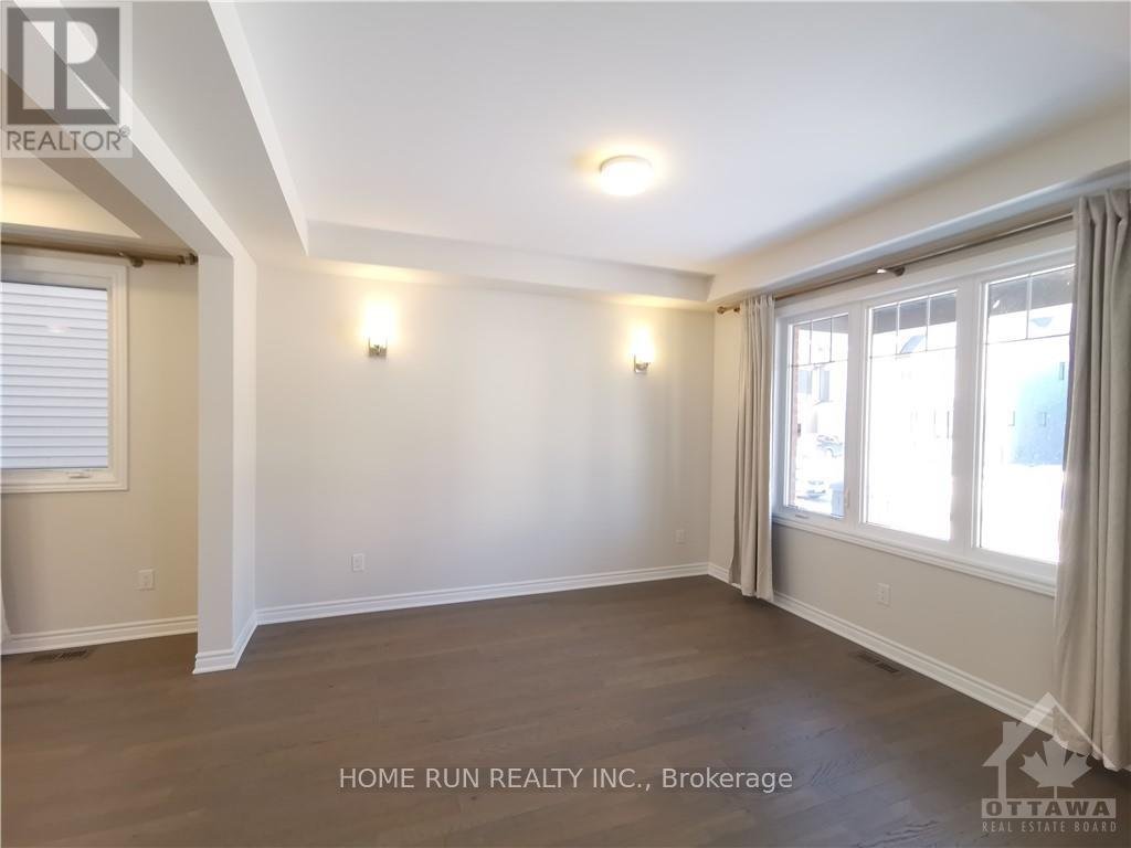 718 BRITTANIC ROAD - Photo 4
