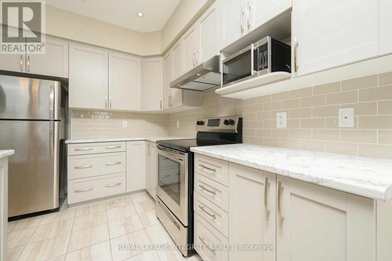 446 MARKDALE TERRACE - Photo 13
