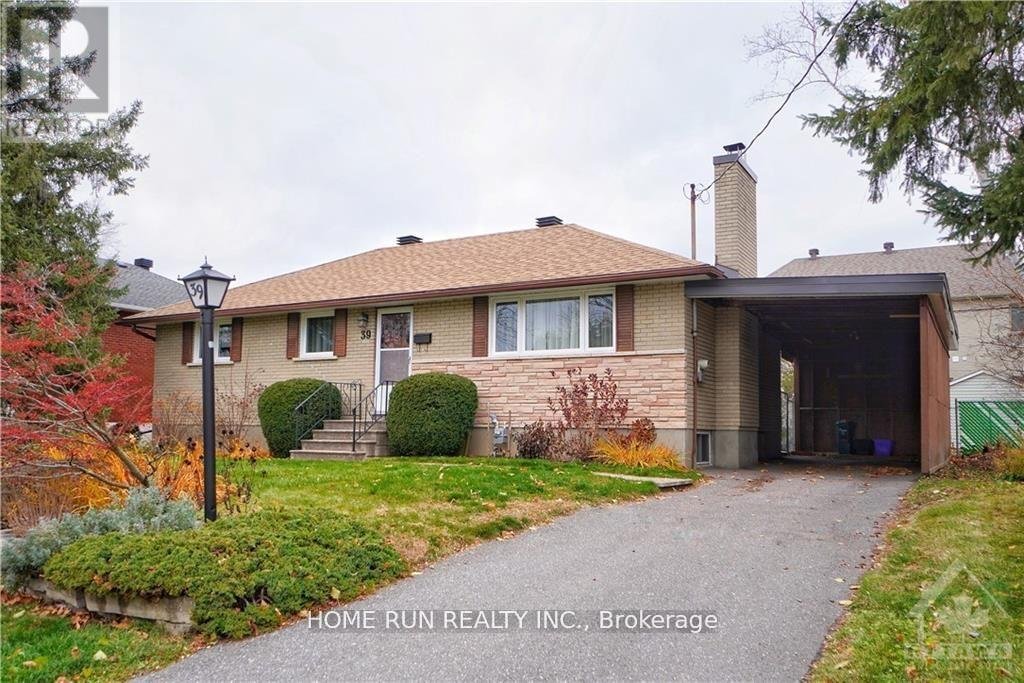 39 EPWORTH AVENUE - Photo 1