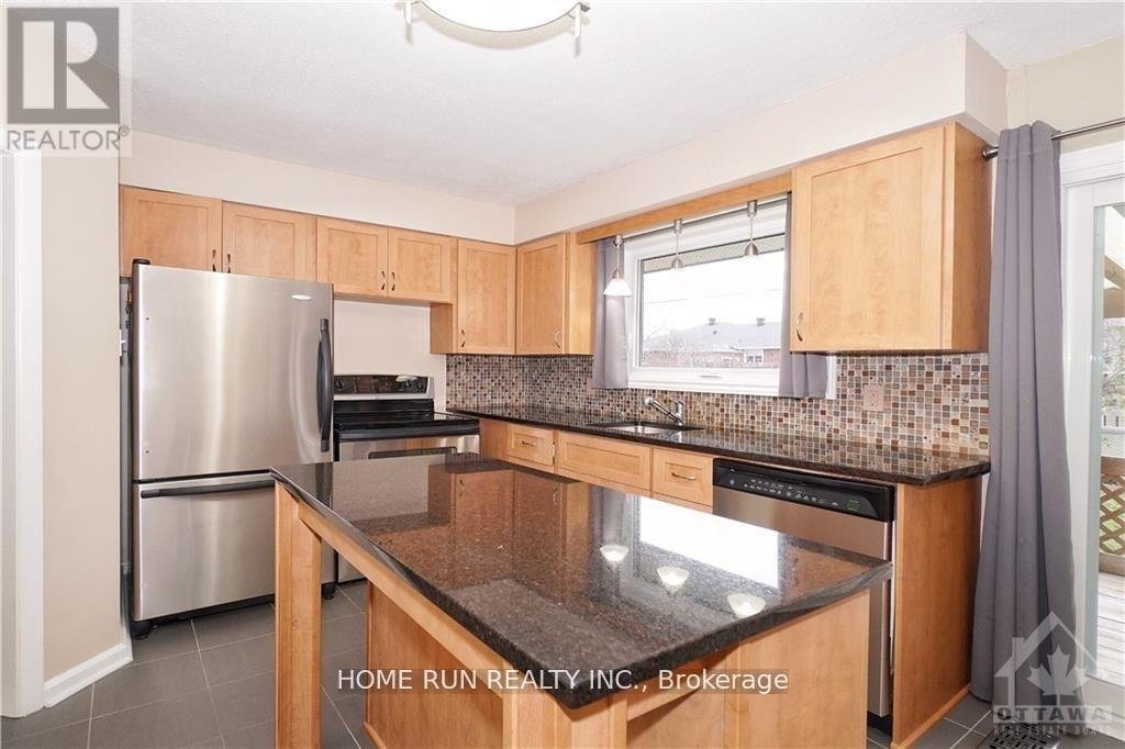 39 EPWORTH AVENUE - Photo 8