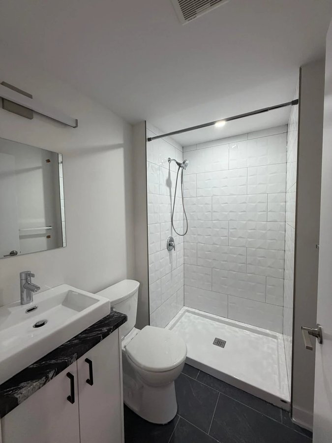 994 Bronson Avenue - Photo 17