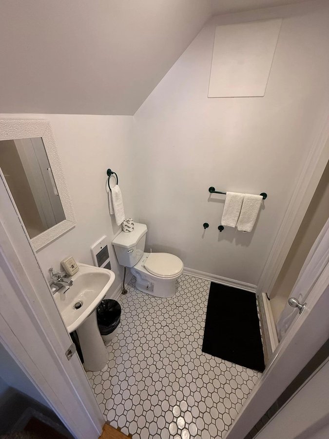 484 Gladstone Avenue - Photo 13