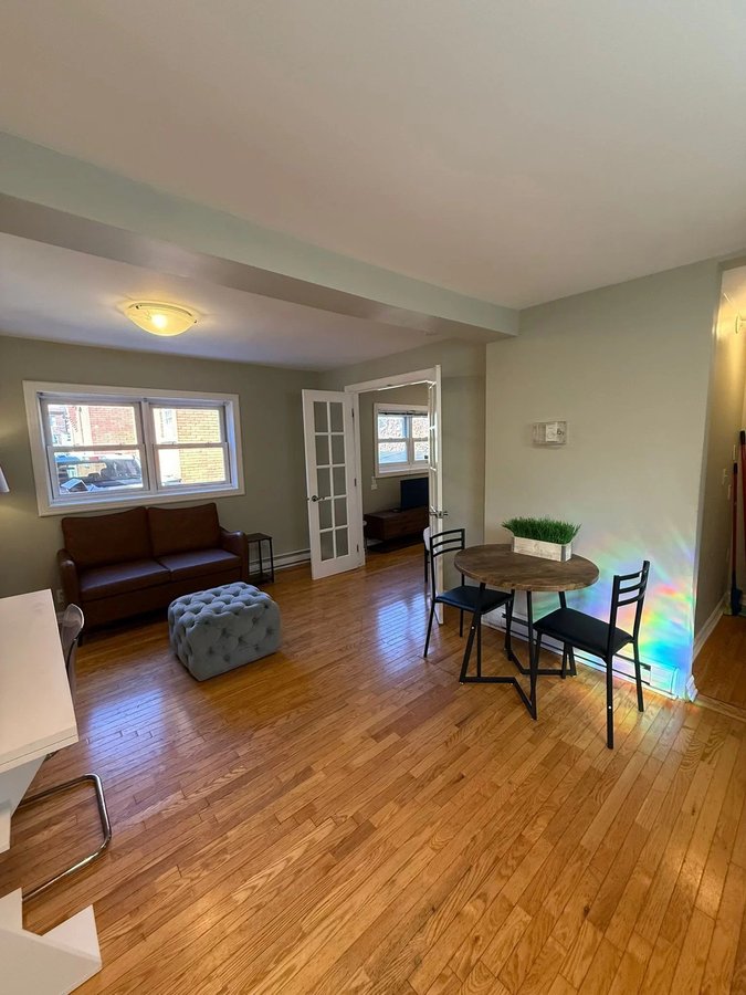 484 Gladstone Avenue - Photo 4