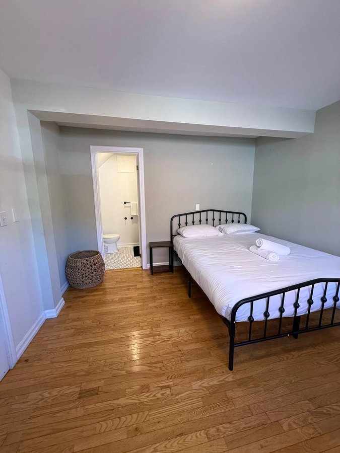 484 Gladstone Avenue - Photo 7